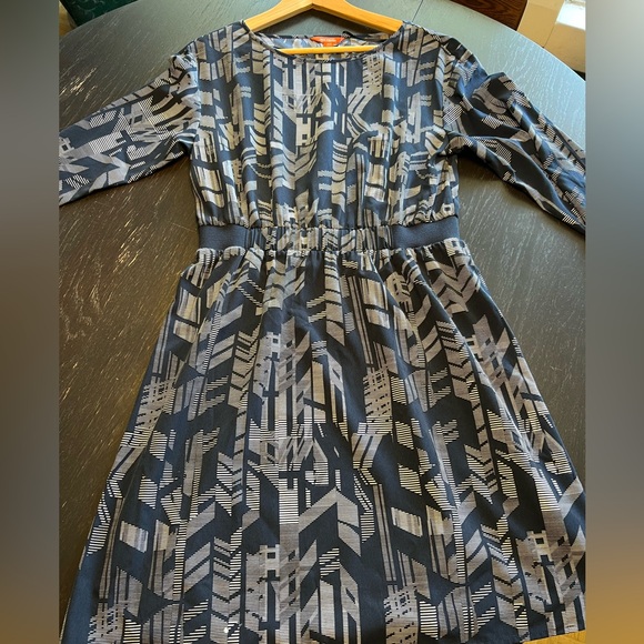 Joe Fresh Patterned Dress - Picture 1 of 9
